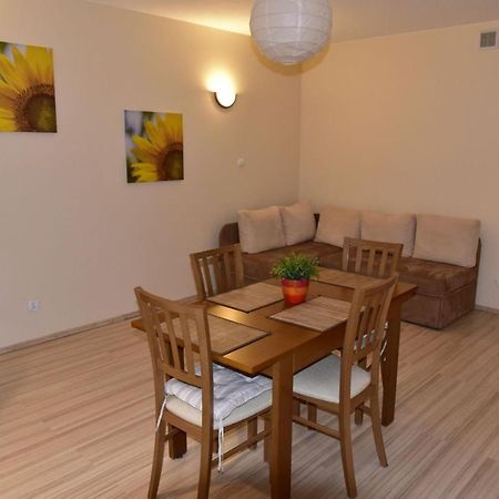 Apartament Sloneczny Brzeg Miedzyzdroje Ngoại thất bức ảnh