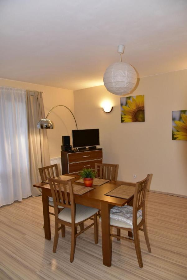 Apartament Sloneczny Brzeg Miedzyzdroje Ngoại thất bức ảnh
