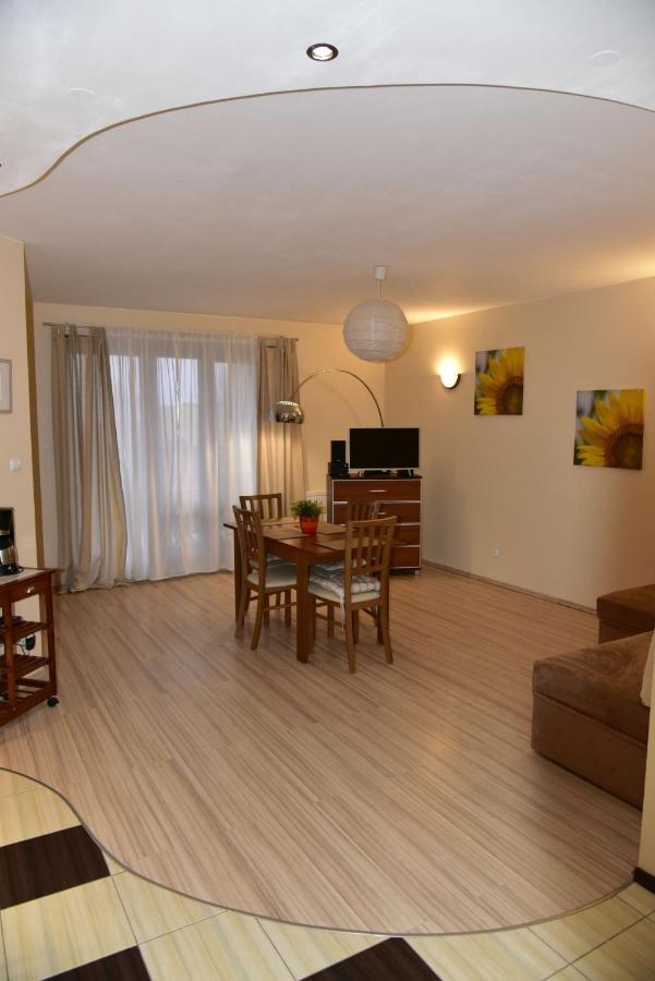 Apartament Sloneczny Brzeg Miedzyzdroje Ngoại thất bức ảnh