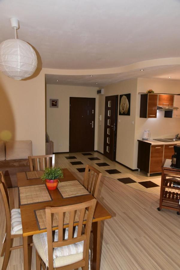 Apartament Sloneczny Brzeg Miedzyzdroje Ngoại thất bức ảnh
